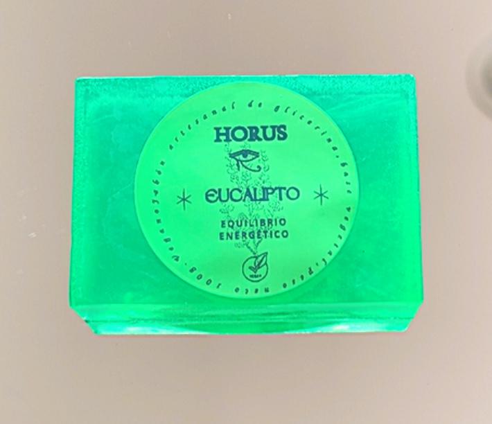 SABONETE ARTESANAL DE EUCALIPTO 100g - VEGANO