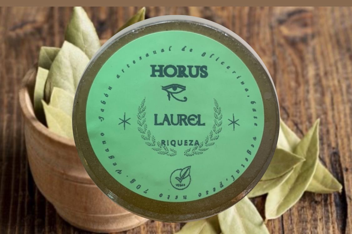 SABONETE DE LOURO FEITO À MÃO -70g